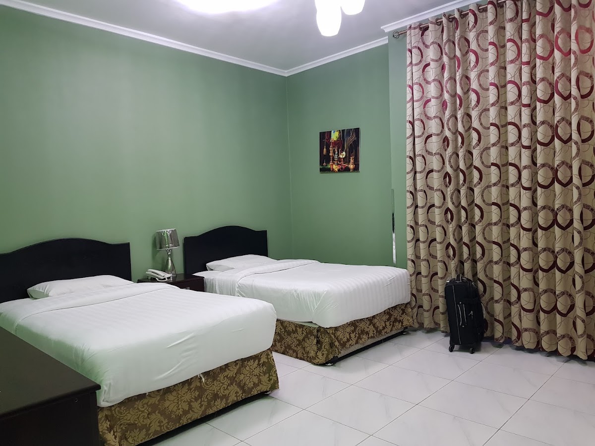 Al Jimi Plaza Hotel 2