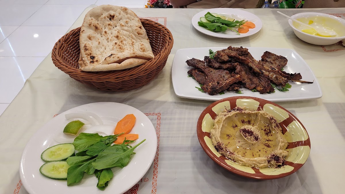 مطعم الكباب الافغاني الراقي 2