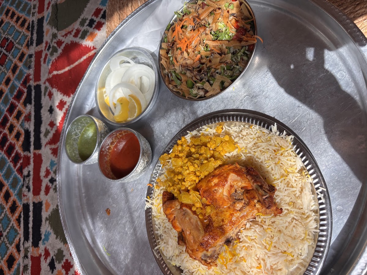 مطعم المعبوج الكويتي 2