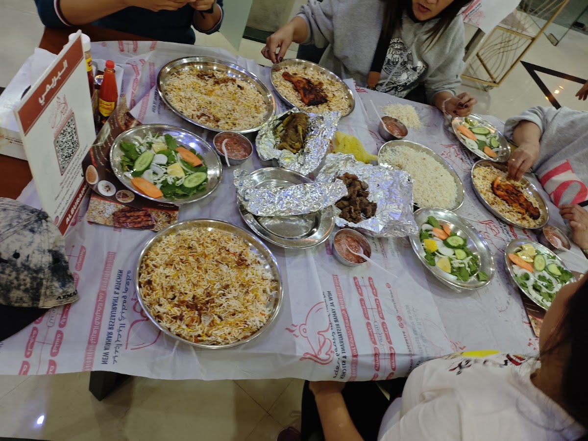 Al Yahar Restaurant | مطعم ومطبخ اليحر 6